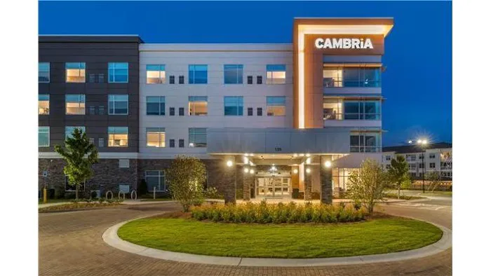 Cambria Hotel Greenville 4