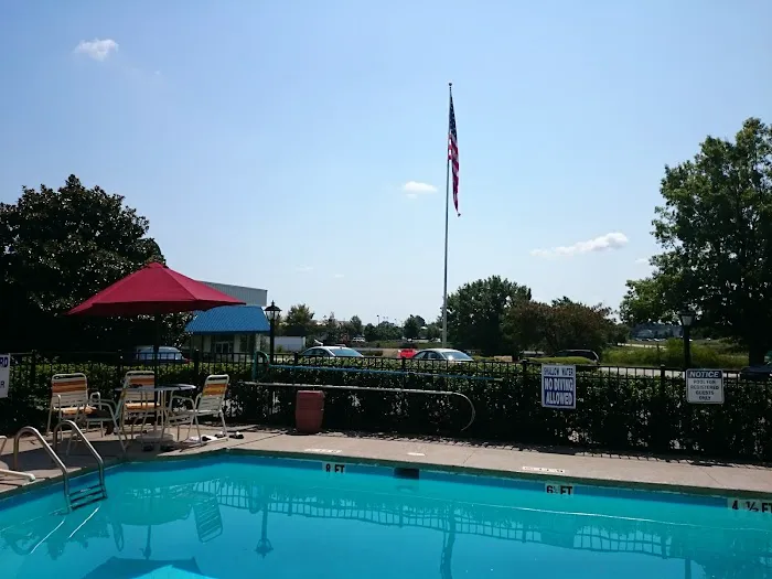 Baymont by Wyndham Greenville Woodruff Rd 4