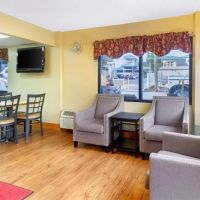 Econo Lodge Inn & Suites Gatlinburg at the Convention Center ico