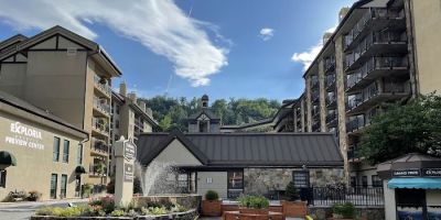 Gatlinburg Town Square