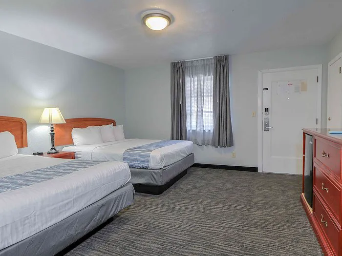 Belle Aire Motel 4