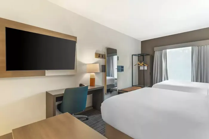 Comfort Suites Gatlinburg Downtown-Convention Center 4