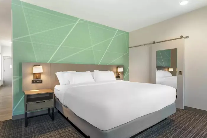 Comfort Suites Gatlinburg Downtown-Convention Center 4