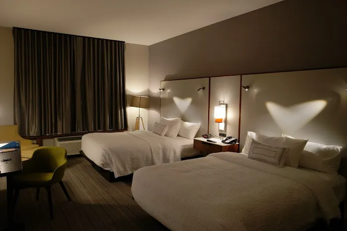Fairfield Inn & Suites Gatlinburg Downtown 4