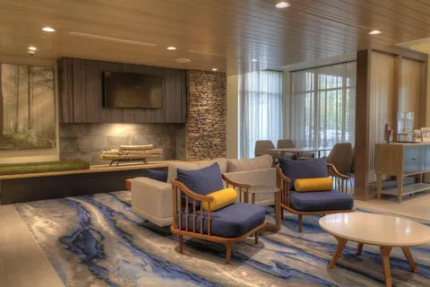 Fairfield Inn & Suites Gatlinburg Downtown 4
