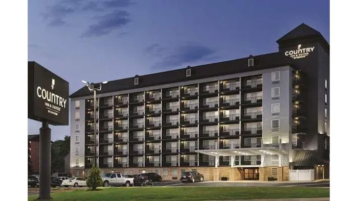 Country Inn & Suites by Radisson, Pigeon Forge South, TN 4