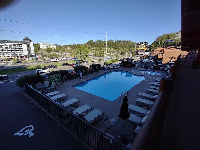 Wild Bear Inn 4