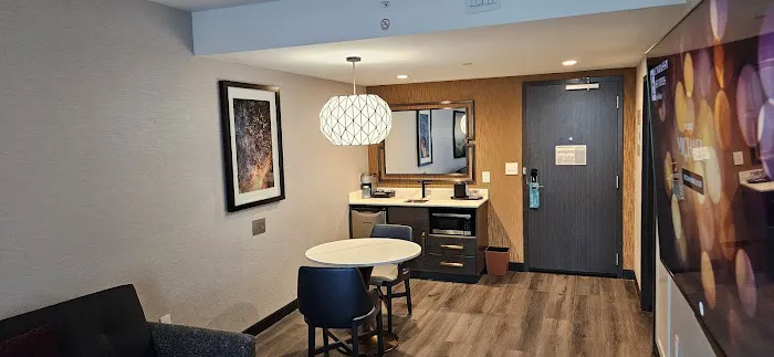 Embassy Suites by Hilton Pigeon Forge Resort 4