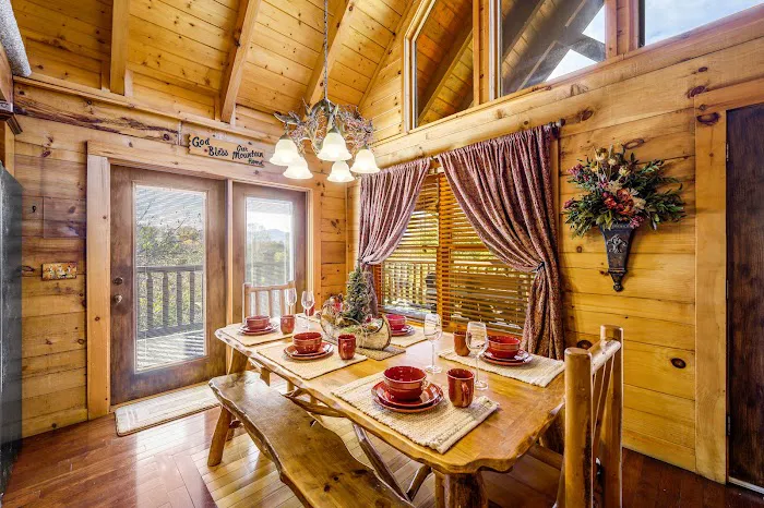 Ain't Moose Behavin Cabin Rental 4