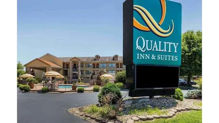 Quality Inn & Suites Sevierville - Pigeon Forge 4
