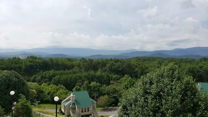 Smokey Mountain Getaways 4