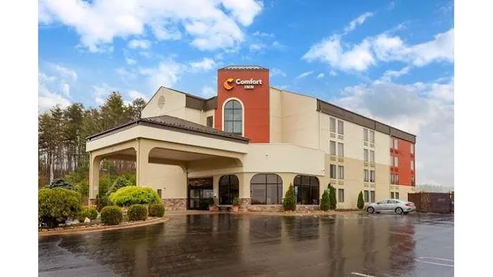Comfort Inn North of Asheville 4