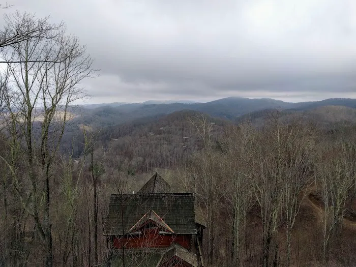 Wolf Mountain Scenic Resort 4