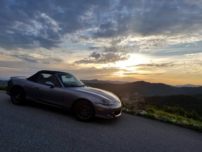 Wolf Mountain Scenic Resort 4