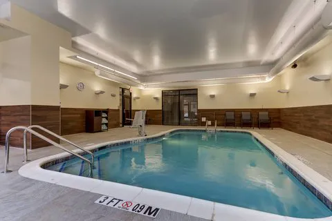 Fairfield Inn & Suites Asheville Weaverville 4