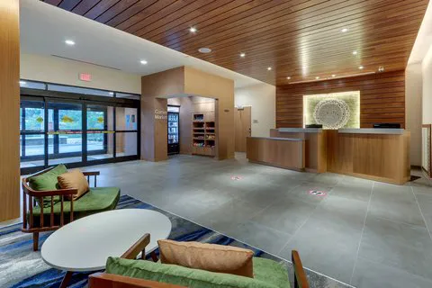 Fairfield Inn & Suites Asheville Weaverville 4