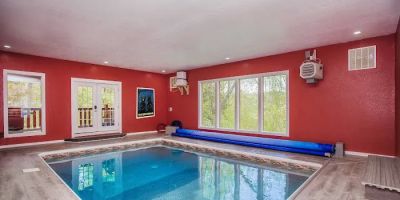 Poolin Around Eden Crest