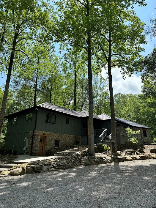 Creekside Hideaway 4
