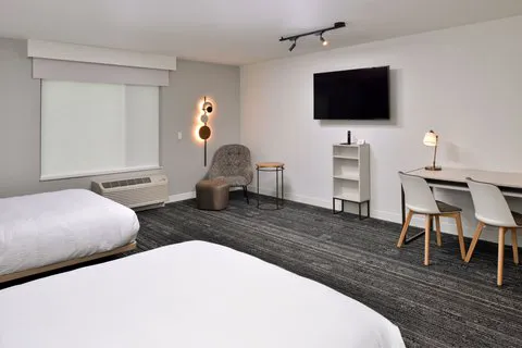 TownePlace Suites Asheville Downtown 4