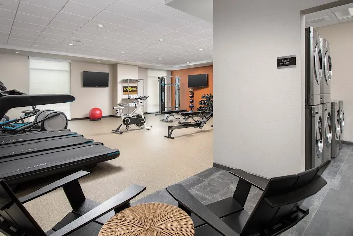 Home2 Suites by Hilton Asheville Biltmore Village 4