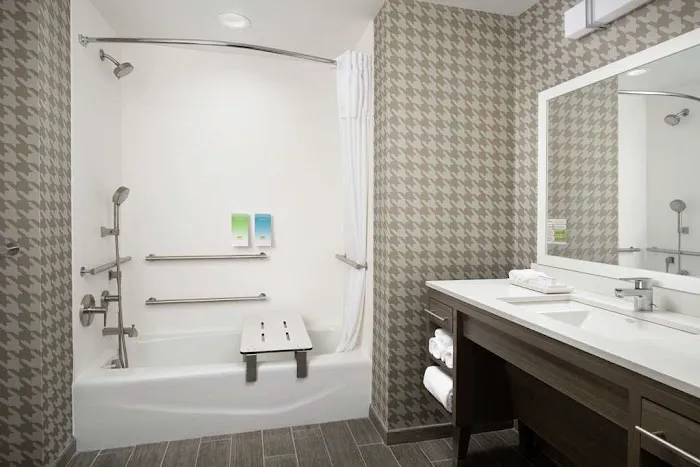 Home2 Suites by Hilton Asheville Biltmore Village 4
