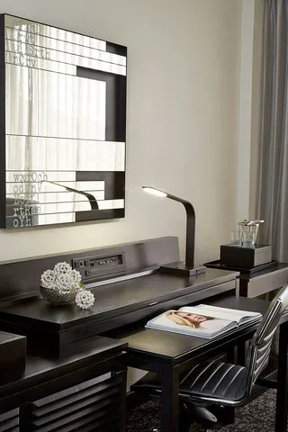 Renaissance Asheville Downtown Hotel 4