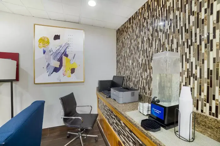 Comfort Inn Asheville Airport 4