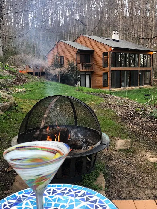 Asheville Woodland Retreat 4
