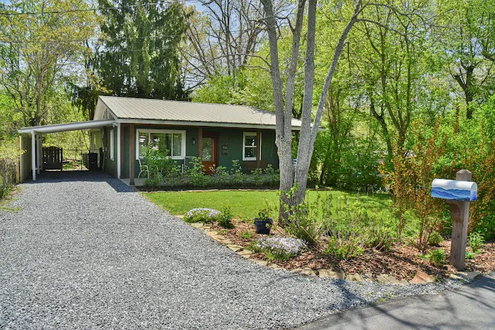 Tulip Tree Cottage 5