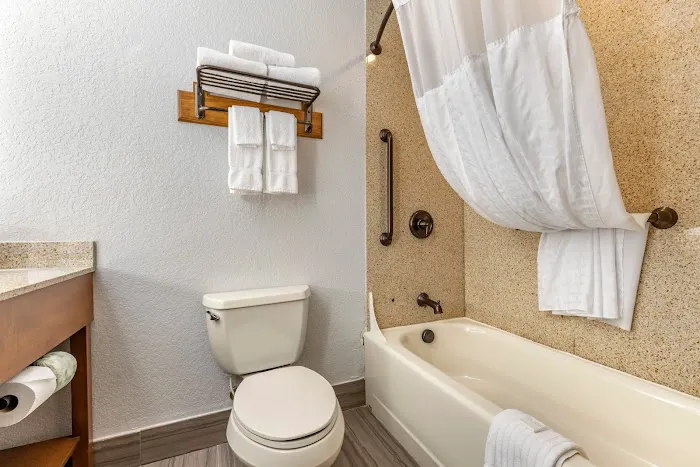 Brookstone Lodge 4