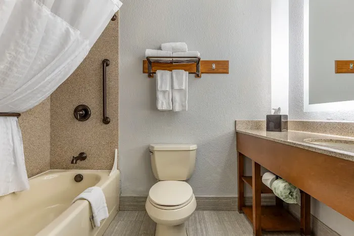 Brookstone Lodge 4