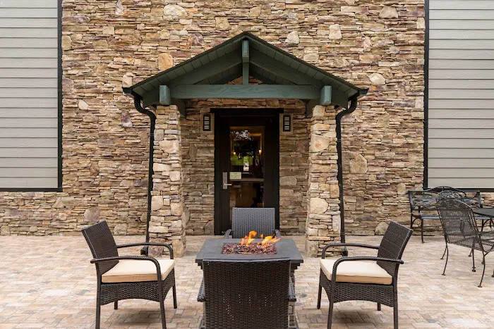 Brookstone Lodge 4