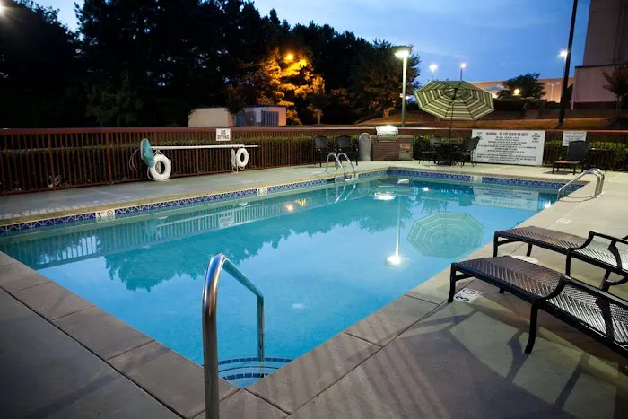 Hampton Inn Carrollton 4