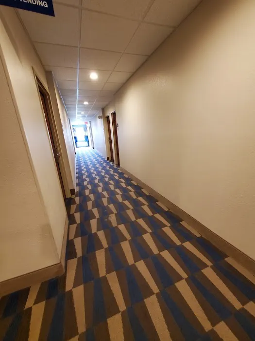 Microtel Inn & Suites by Wyndham Bremen 4