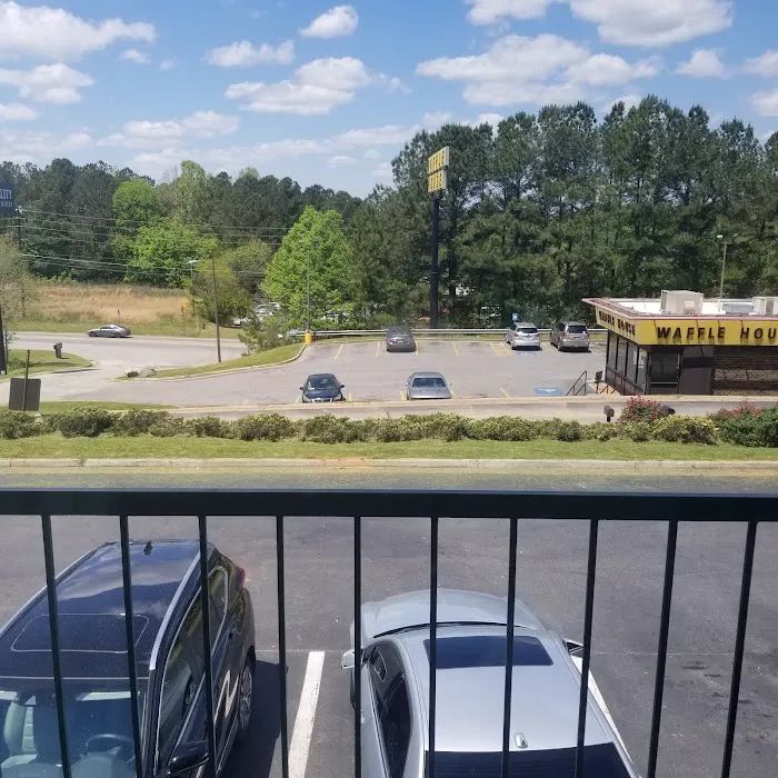 Quality Inn & Suites 4