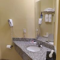 Days Inn & Suites by Wyndham Augusta Near Fort Eisenhower ico