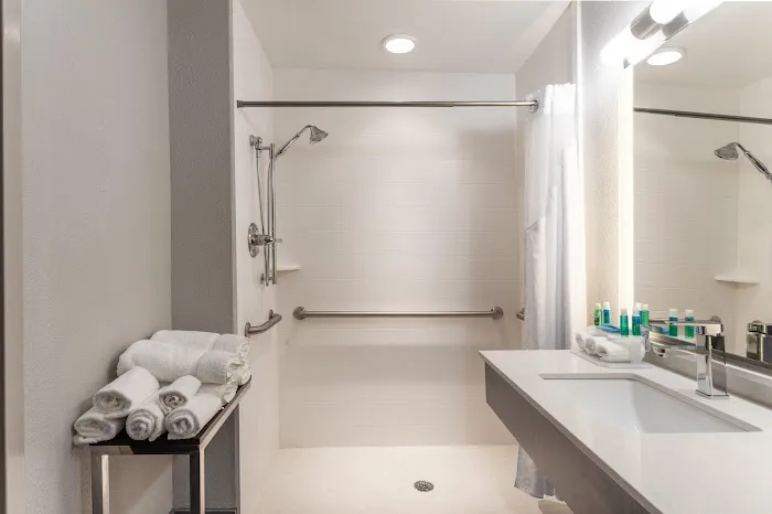 Holiday Inn Express & Suites Augusta West - Fort Eisenhower by IHG 4