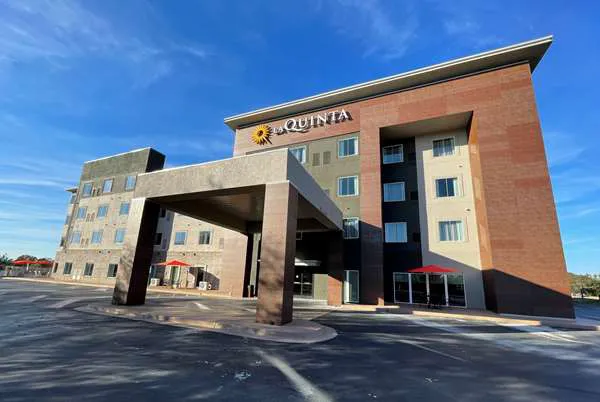 La Quinta Inn & Suites by Wyndham Augusta/Fort Eisenhower 4