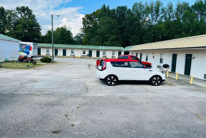 Sparta Seven Motel By OYO near Milledgeville 4