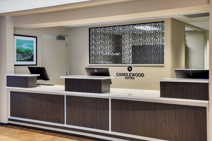 Candlewood Suites Building 38300 5