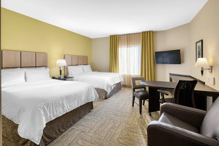 Candlewood Suites Building 38300 5