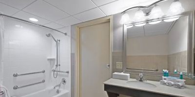Holiday Inn Express Griffith Hall