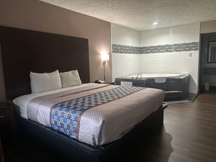 Governors Inn 4
