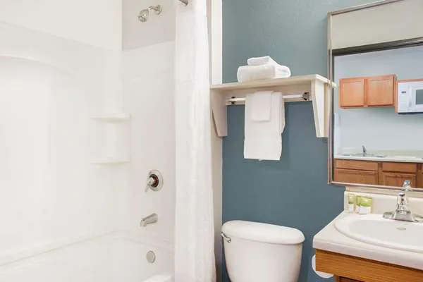 WoodSpring Suites Charlotte Shelby 4