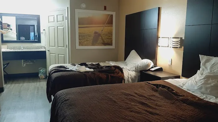 Days Inn by Wyndham Spartanburg 4