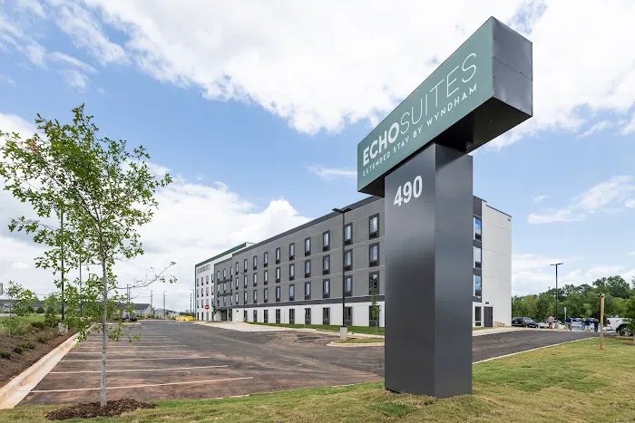 ECHO Suites Extended Stay by Wyndham Spartanburg 4
