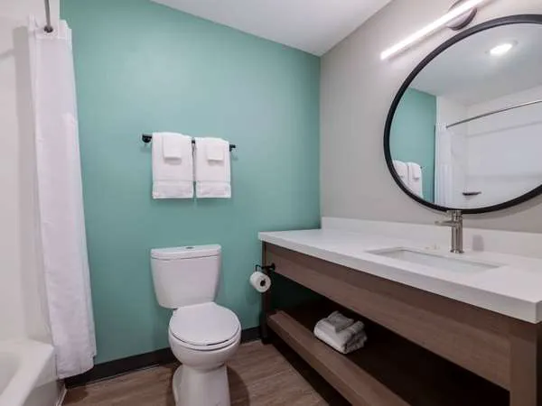 ECHO Suites Extended Stay by Wyndham Spartanburg 4