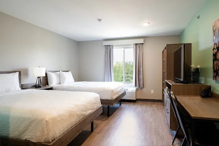 ECHO Suites Extended Stay by Wyndham Spartanburg 4