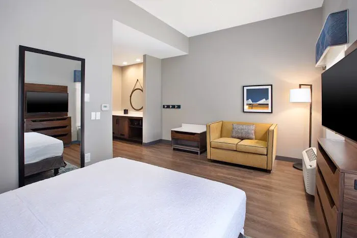 Hampton Inn & Suites Spartanburg-I-26-Westgate Mall 4