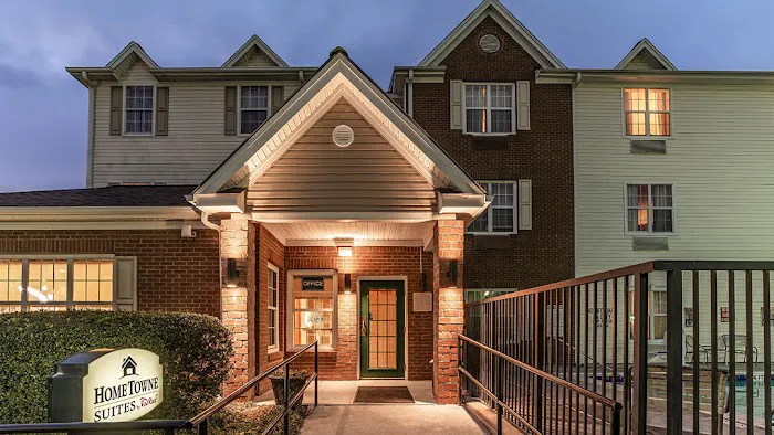 HomeTowne Studios & Suites Columbia 4